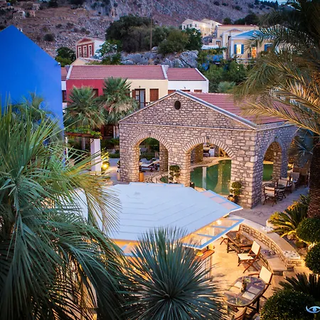 Iapetos Village ホテル シミ