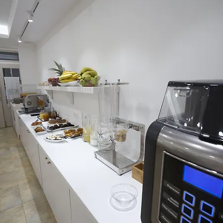 Iapetos Village ホテル シミ