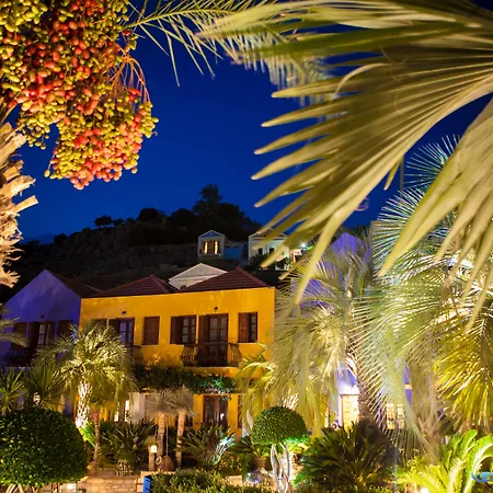 Iapetos Village 4* シミ