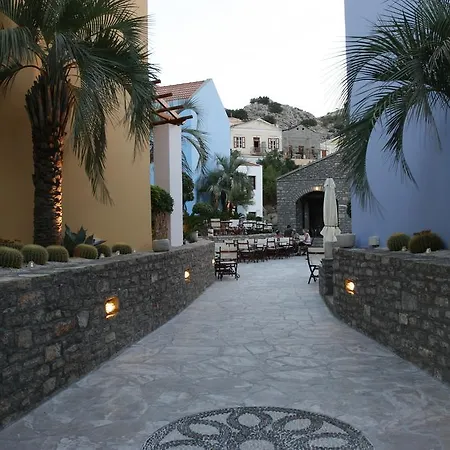 Iapetos Village Hotel 4*