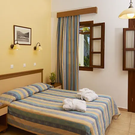 Hotel Iapetos Village