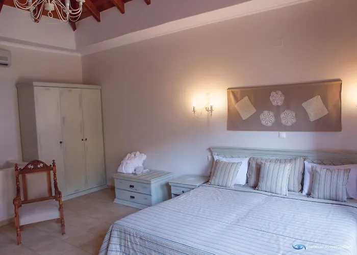 Iapetos Village Hotel Symi