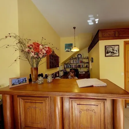 Iapetos Village Hotel Sými