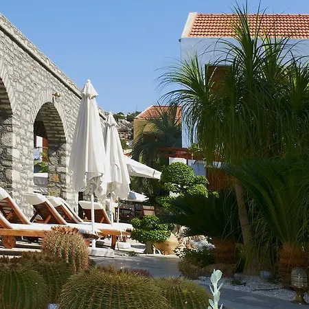 Iapetos Village 4*