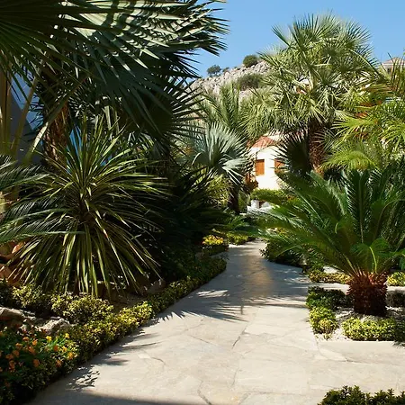 Iapetos Village Hotel