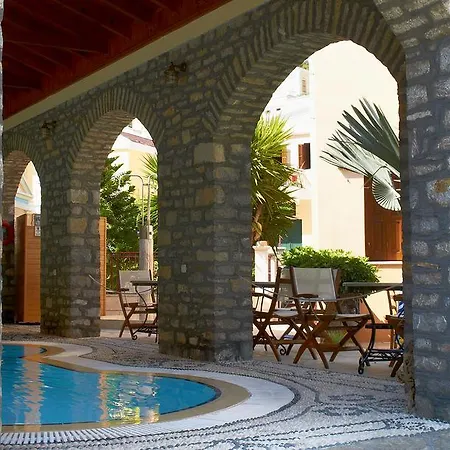 Iapetos Village Hotel