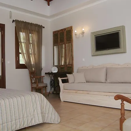 Iapetos Village Hotel Sými