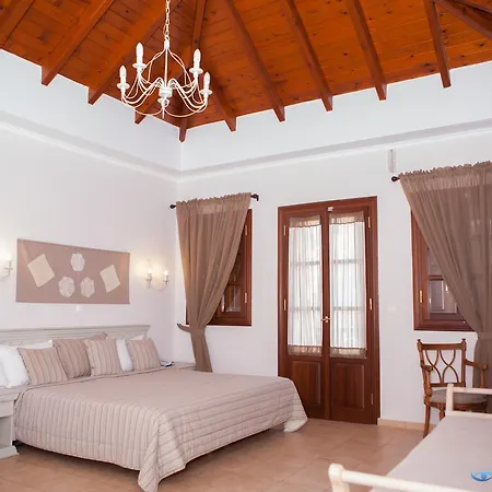 Hotel Iapetos Village