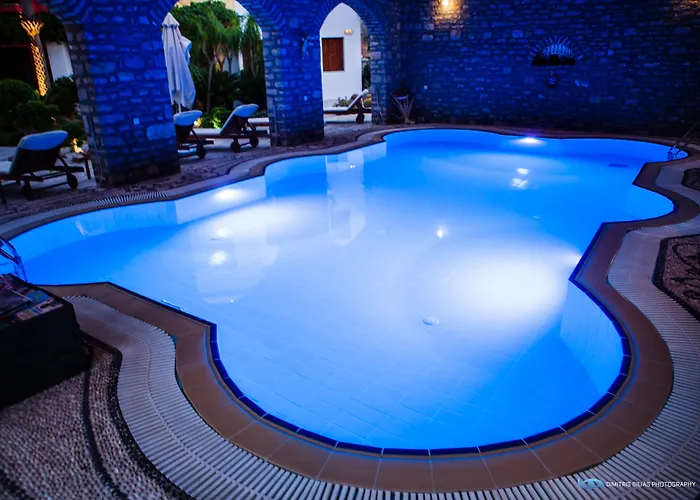 호텔 Iapetos Village 4*