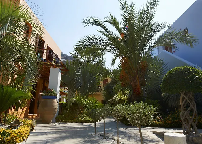 Iapetos Village Hotel 4*